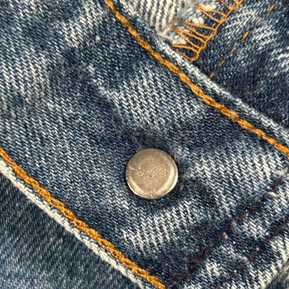 VTG 90s Levi's 501 Stonewash Jeans 33x30 (Fits 32x30) 0115 Button Fly Made USA